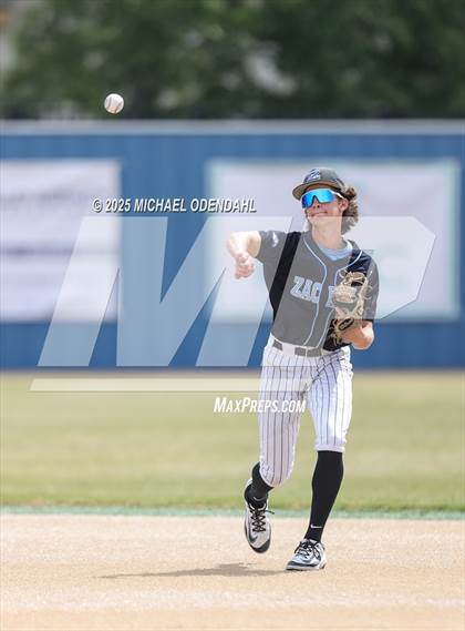 Thumbnail 2 in Zachary vs. Slidell photogallery.
