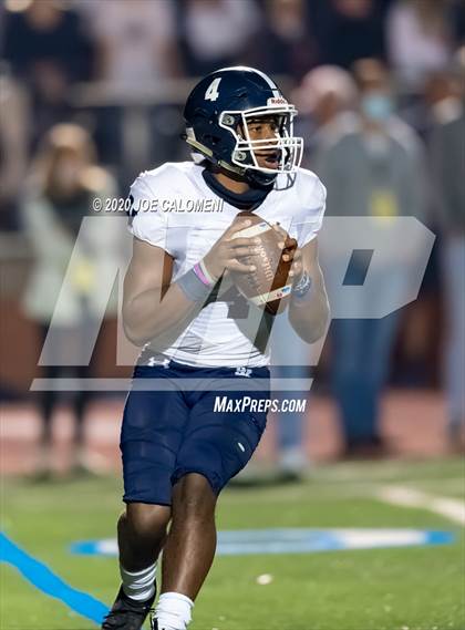 Thumbnail 2 in Reagan [Ronald] vs Smithson Valley (UIL 6A BI-District) photogallery.