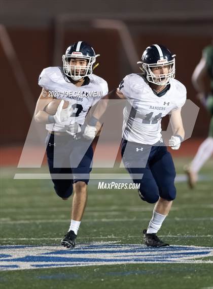 Thumbnail 3 in Reagan [Ronald] vs Smithson Valley (UIL 6A BI-District) photogallery.