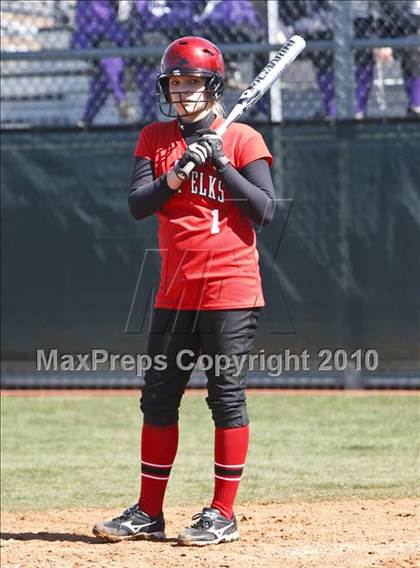 Thumbnail 2 in Burleson vs. Keller Central (Mansfield ISD Varsity Softball Tournament) photogallery.