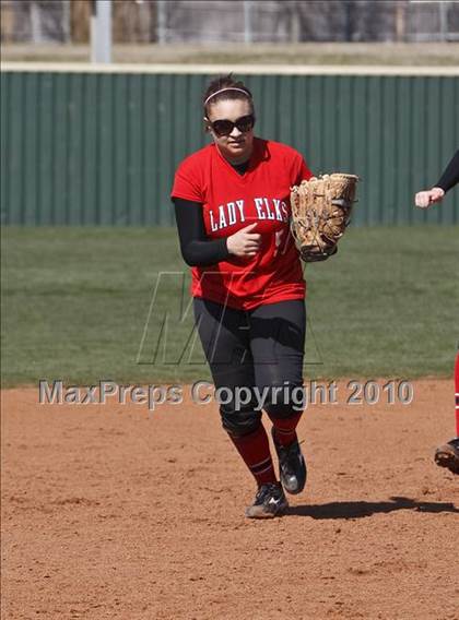 Thumbnail 3 in Burleson vs. Keller Central (Mansfield ISD Varsity Softball Tournament) photogallery.
