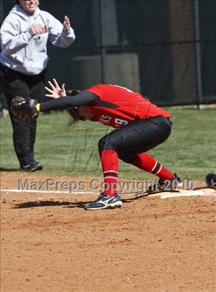 Thumbnail 1 in Burleson vs. Keller Central (Mansfield ISD Varsity Softball Tournament) photogallery.