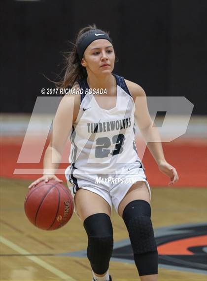 Thumbnail 1 in Sierra vs. Clovis East photogallery.