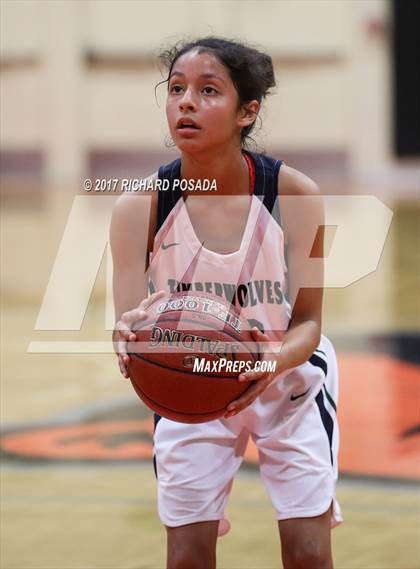 Thumbnail 1 in Sierra vs. Clovis East photogallery.