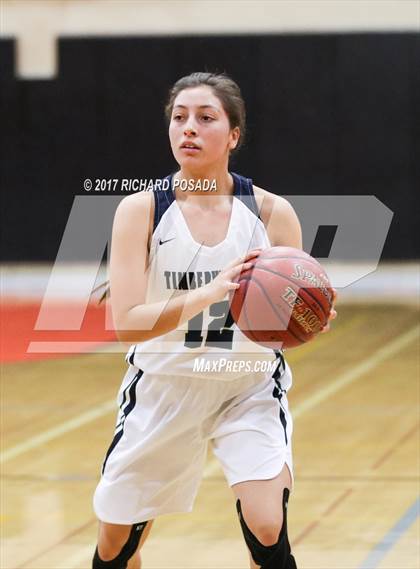Thumbnail 1 in Sierra vs. Clovis East photogallery.