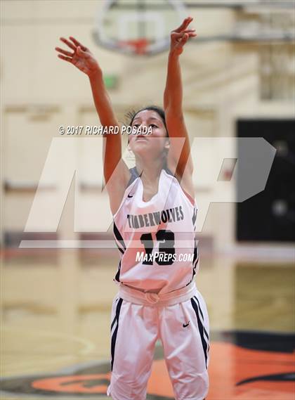 Thumbnail 3 in Sierra vs. Clovis East photogallery.