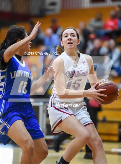 Thumbnail 2 in Paloma Valley vs. Beaumont photogallery.