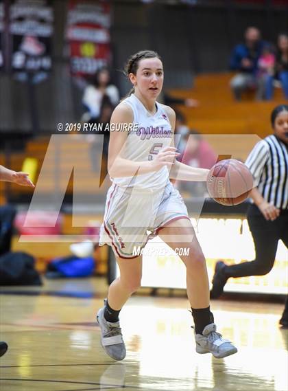 Thumbnail 2 in Paloma Valley vs. Beaumont photogallery.