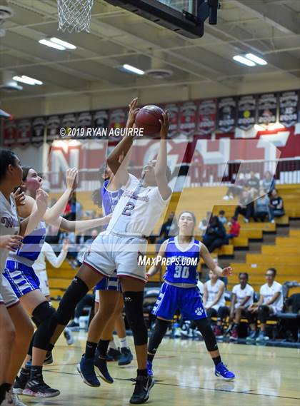 Thumbnail 3 in Paloma Valley vs. Beaumont photogallery.