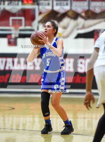 Thumbnail 3 in Paloma Valley vs. Beaumont photogallery.