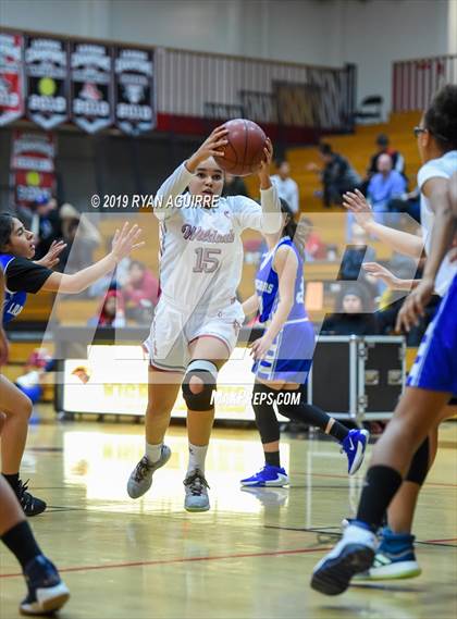 Thumbnail 1 in Paloma Valley vs. Beaumont photogallery.
