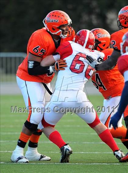 Thumbnail 3 in Riverside vs. Clairton (PIAA Class A Final) photogallery.