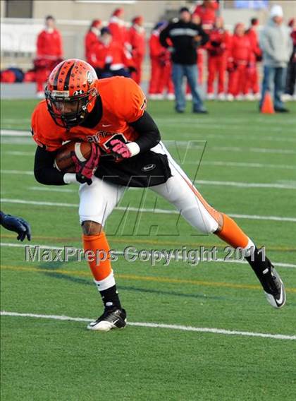 Thumbnail 2 in Riverside vs. Clairton (PIAA Class A Final) photogallery.