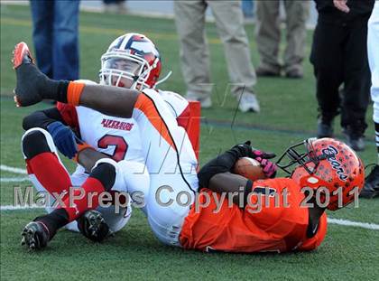 Thumbnail 1 in Riverside vs. Clairton (PIAA Class A Final) photogallery.