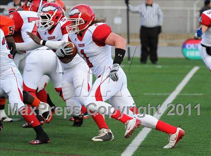 Thumbnail 3 in Riverside vs. Clairton (PIAA Class A Final) photogallery.
