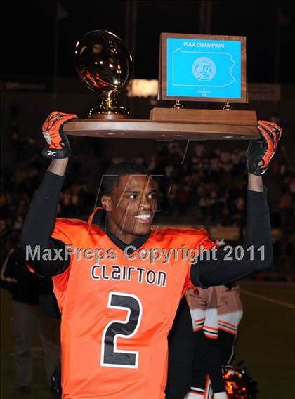 Thumbnail 3 in Riverside vs. Clairton (PIAA Class A Final) photogallery.