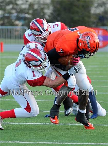 Thumbnail 2 in Riverside vs. Clairton (PIAA Class A Final) photogallery.