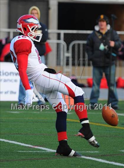Thumbnail 1 in Riverside vs. Clairton (PIAA Class A Final) photogallery.