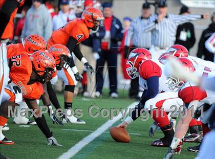 Thumbnail 2 in Riverside vs. Clairton (PIAA Class A Final) photogallery.