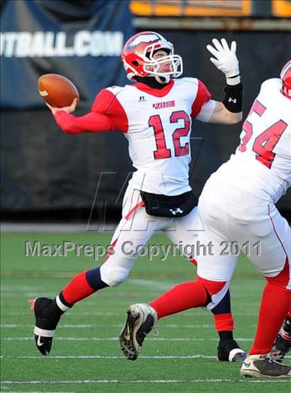 Thumbnail 1 in Riverside vs. Clairton (PIAA Class A Final) photogallery.