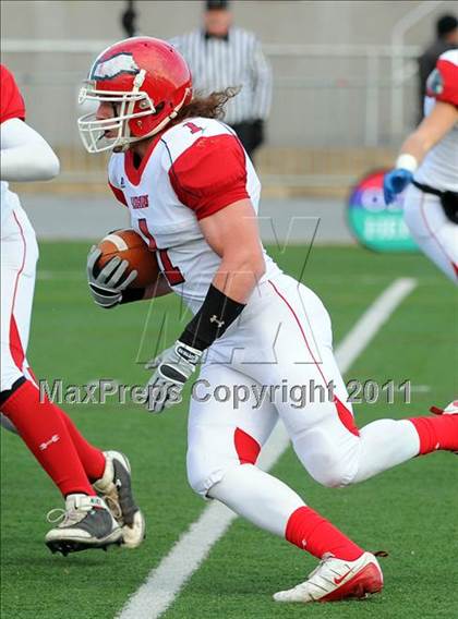 Thumbnail 2 in Riverside vs. Clairton (PIAA Class A Final) photogallery.