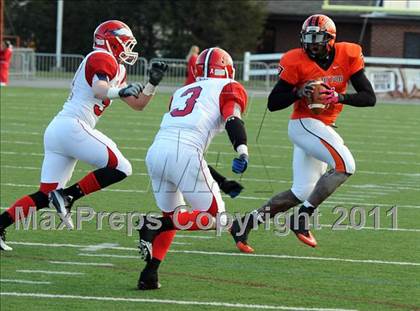 Thumbnail 3 in Riverside vs. Clairton (PIAA Class A Final) photogallery.