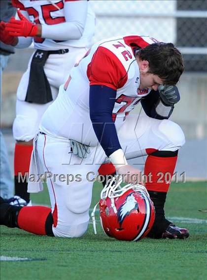 Thumbnail 3 in Riverside vs. Clairton (PIAA Class A Final) photogallery.