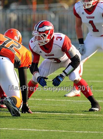 Thumbnail 2 in Riverside vs. Clairton (PIAA Class A Final) photogallery.
