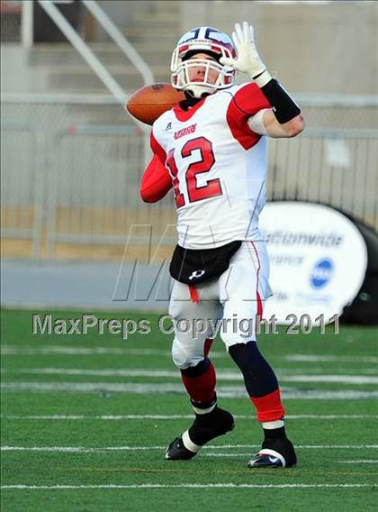 Thumbnail 3 in Riverside vs. Clairton (PIAA Class A Final) photogallery.