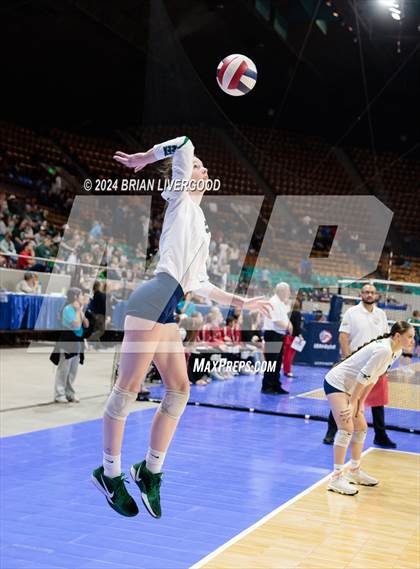 Thumbnail 2 in Pine Creek vs. Cherry Creek (CHSAA 5A Round 3) photogallery.