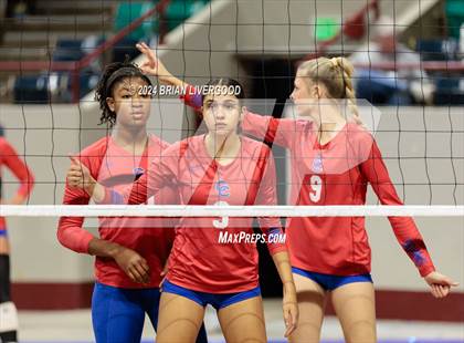 Thumbnail 2 in Pine Creek vs. Cherry Creek (CHSAA 5A Round 3) photogallery.
