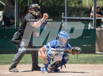 Thumbnail 3 in Modoc vs. Hamilton (NSCIF D5 Final) photogallery.