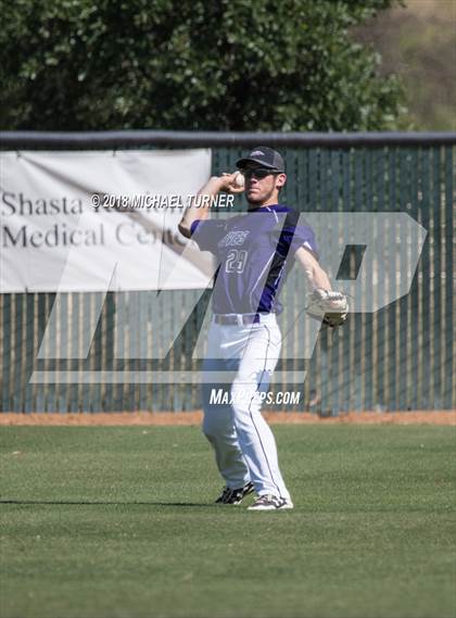 Thumbnail 2 in Modoc vs. Hamilton (NSCIF D5 Final) photogallery.