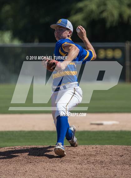 Thumbnail 3 in Modoc vs. Hamilton (NSCIF D5 Final) photogallery.
