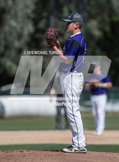 Thumbnail 3 in Modoc vs. Hamilton (NSCIF D5 Final) photogallery.
