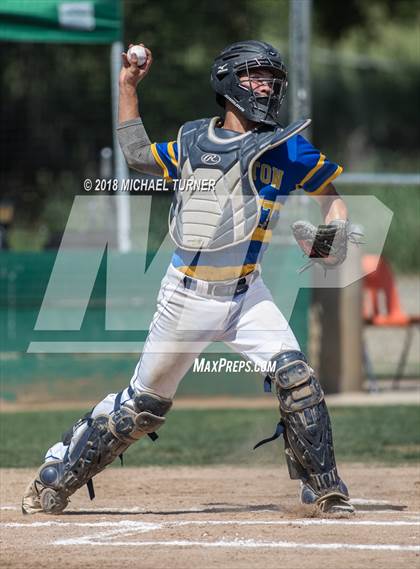 Thumbnail 3 in Modoc vs. Hamilton (NSCIF D5 Final) photogallery.