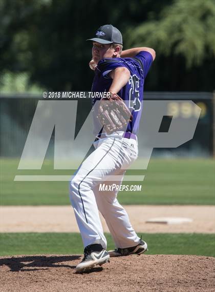 Thumbnail 3 in Modoc vs. Hamilton (NSCIF D5 Final) photogallery.