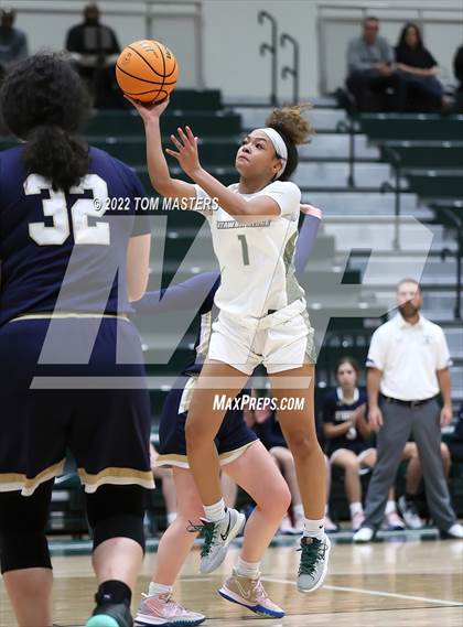 Thumbnail 1 in Cuthbertson @ Catawba Ridge photogallery.