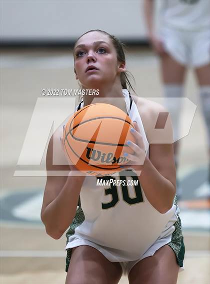 Thumbnail 1 in Cuthbertson @ Catawba Ridge photogallery.