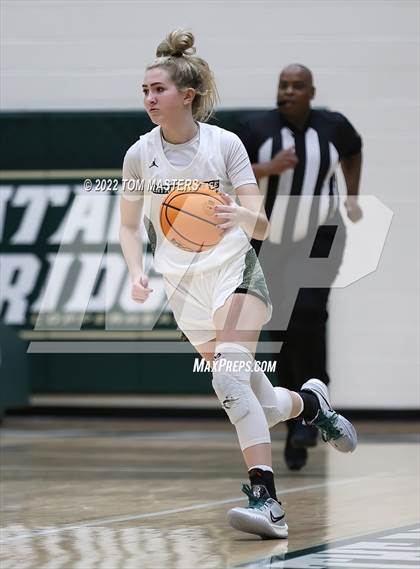 Thumbnail 2 in Cuthbertson @ Catawba Ridge photogallery.