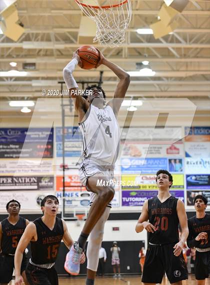 Thumbnail 2 in Round Rock Westwood vs Vandegrift (UIL 6A Regional Quarterfinal) photogallery.