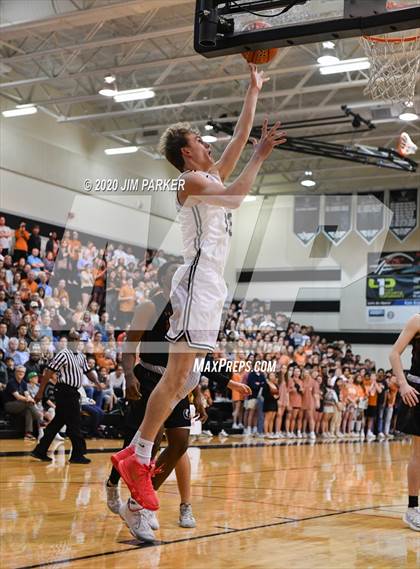 Thumbnail 1 in Round Rock Westwood vs Vandegrift (UIL 6A Regional Quarterfinal) photogallery.