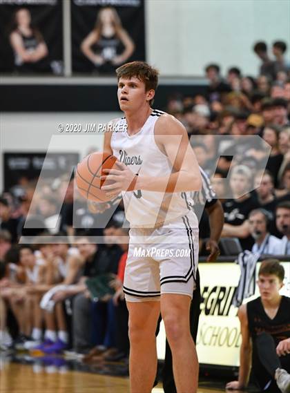 Thumbnail 1 in Round Rock Westwood vs Vandegrift (UIL 6A Regional Quarterfinal) photogallery.