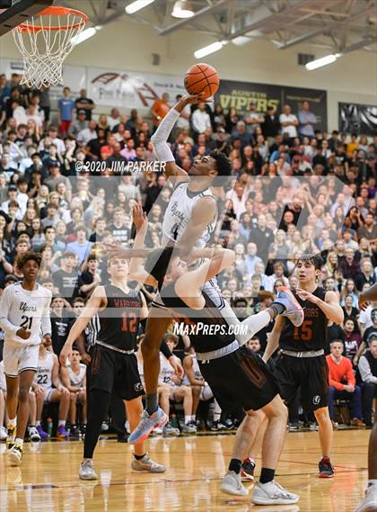 Thumbnail 3 in Round Rock Westwood vs Vandegrift (UIL 6A Regional Quarterfinal) photogallery.