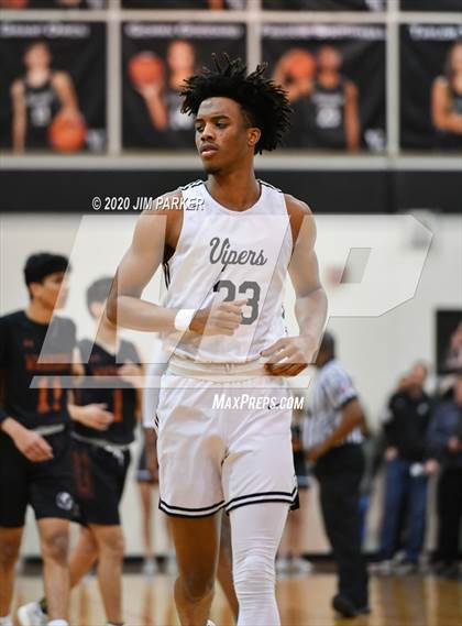 Thumbnail 3 in Round Rock Westwood vs Vandegrift (UIL 6A Regional Quarterfinal) photogallery.
