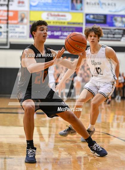 Thumbnail 3 in Round Rock Westwood vs Vandegrift (UIL 6A Regional Quarterfinal) photogallery.