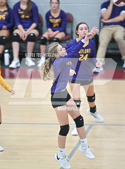 Thumbnail 3 in Mayflower @ Perryville photogallery.