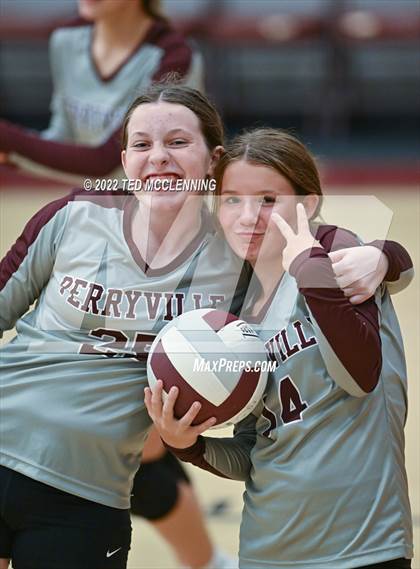 Thumbnail 3 in Mayflower @ Perryville photogallery.