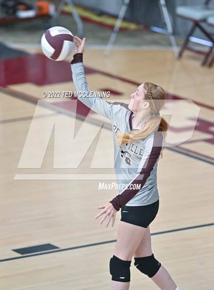 Thumbnail 3 in Mayflower @ Perryville photogallery.