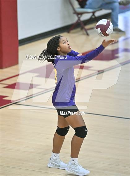 Thumbnail 3 in Mayflower @ Perryville photogallery.